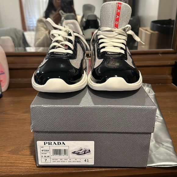 Men sneakers. Prada. - Picture 6 of 7